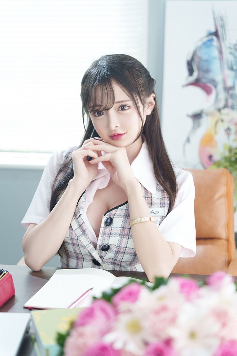 雫どれみのプロフィール一般写真